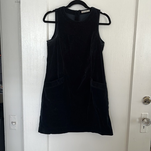Marine Layer velvet dress - Picture 4 of 7